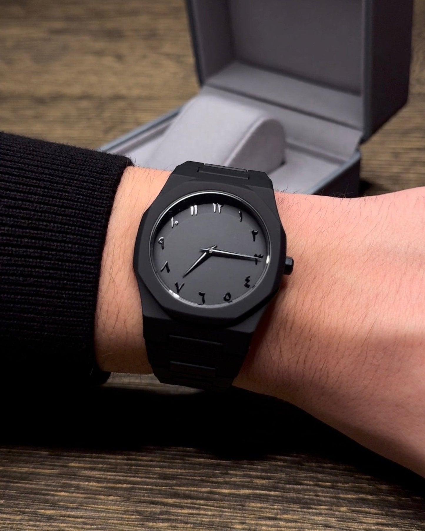 Arabic aura Stainless Steel Arabic Watch